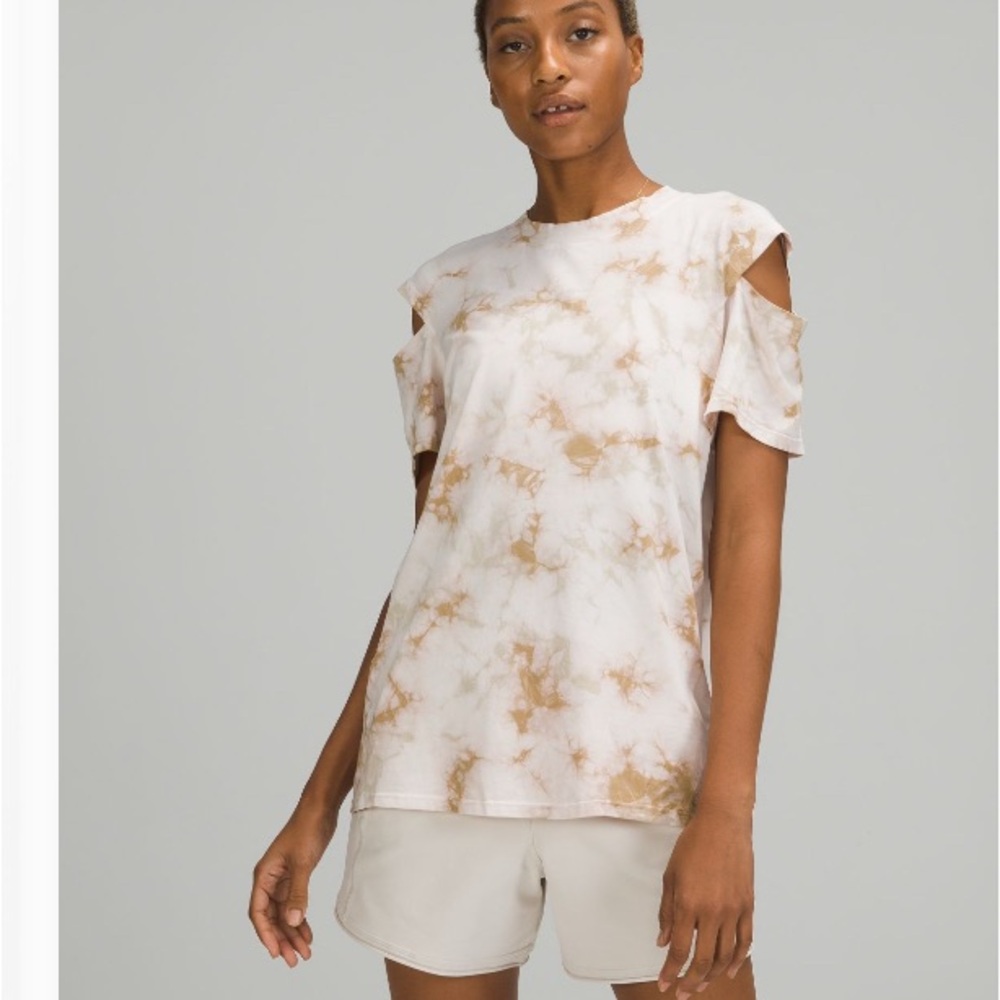 lululemon all yours cut out Tie-Dye Short Sleeve Tee